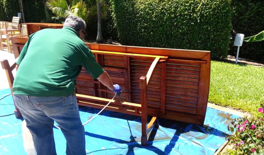 Outdoor Furniture cleaning