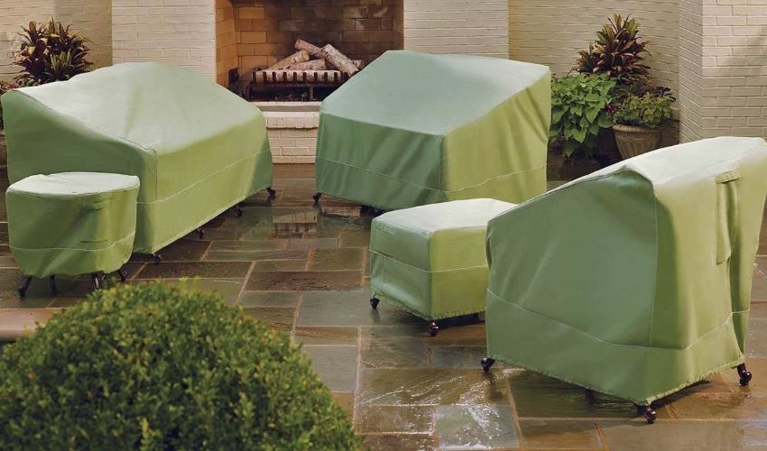 Cover Outdoor Furniture Properly