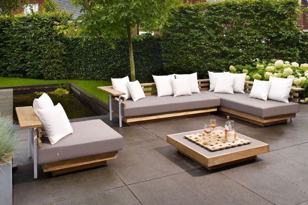 Protect Outdoor Furniture During All Seasons
