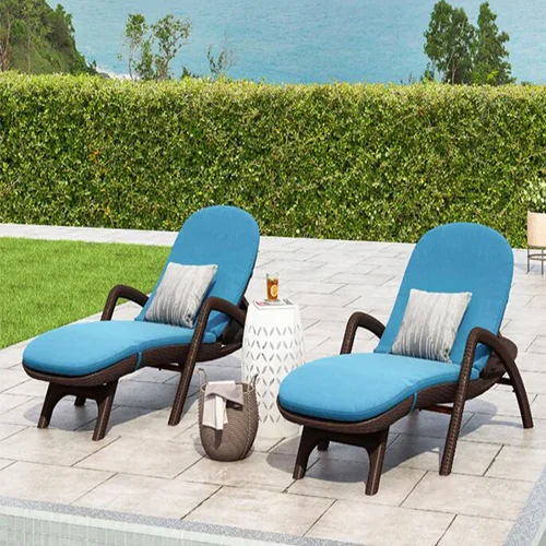 Outdoor Chaise Lounges